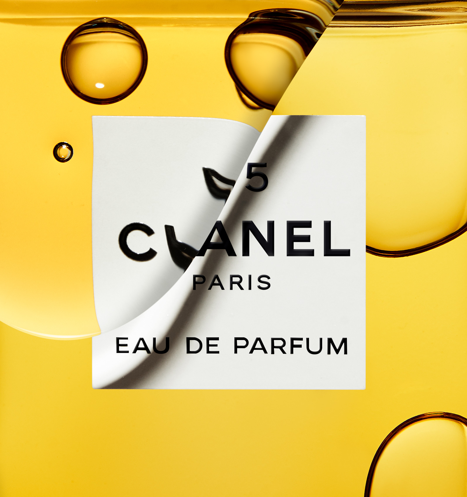 Chanel-Gold_02_WEB_StillLife