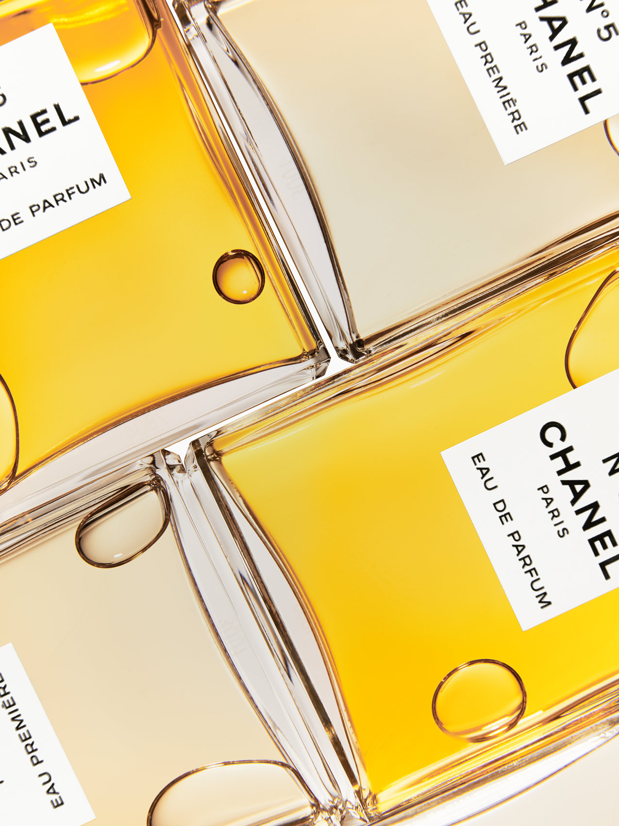 Chanel-Group1_01_WEB_StillLife